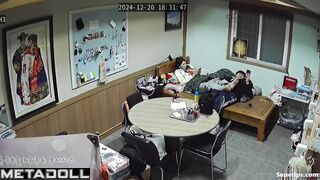 Asian couple were cold and decided to warm up with sex