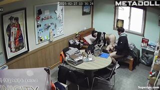Asian couple were cold and decided to warm up with sex
