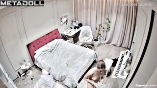 She is never bored at night (cool solo hidden scene)