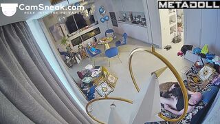 Perfect blowjob from his wife / living room hidden cam