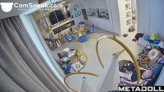 Perfect blowjob from his wife / living room hidden cam