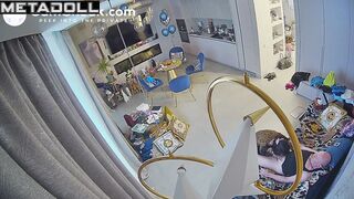 Perfect blowjob from his wife / living room hidden cam