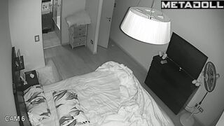 Girlfriend likes to warm him up with blowjob, spy cam