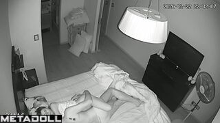 Skinny babe loves to fuck him and cum - bedroom video