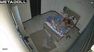 She sucked him and he looked at the phone (husband & wife)