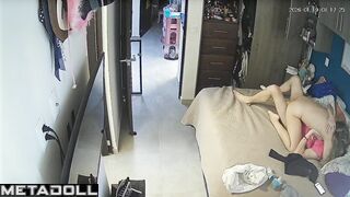 He threw her on the bed and fucked hard, hidden cam