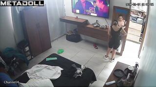 Her juicy body is admired by those who watch her, bedroom scene