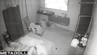 Babe was too lazy to spread her legs, so she gave him blowjob