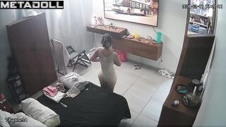 She can't seem to collect her thoughts because of the TV
