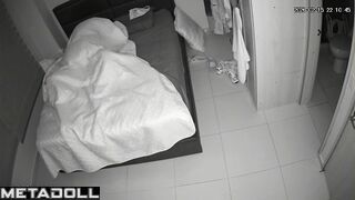 He needed to go to the toilet after sex with girlfriend