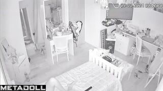 Mother almost caught her masturbating, oops / spy cam