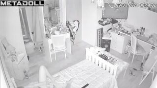 Mother almost caught her masturbating, oops / spy cam