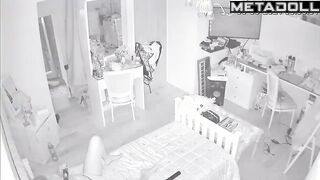 Mother almost caught her masturbating, oops / spy cam