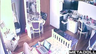 She turned on her laptop to play and then decided to masturbate