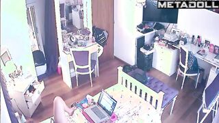 She turned on her laptop to play and then decided to masturbate