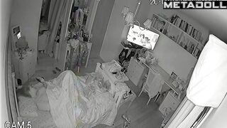 She woke up with a wild desire to masturbate, look