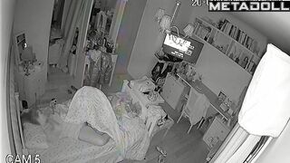 She woke up with a wild desire to masturbate, look