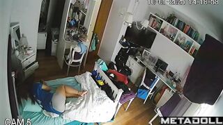 She can't choose the best bikini / spy camera, look