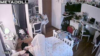 Young babe touching her clit again and can't stop