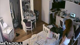 Today is another dull day for her - bedroom video