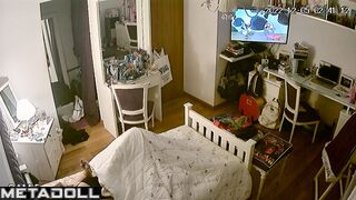 She can't do anything with her hands, solo masturbation