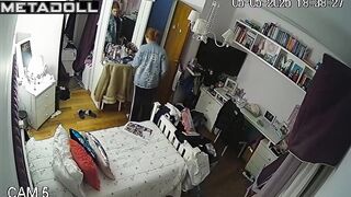 Redhead chubby is watched every minute of her life