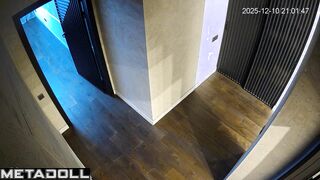 Babe is very thin and she likes it (hidden camera)