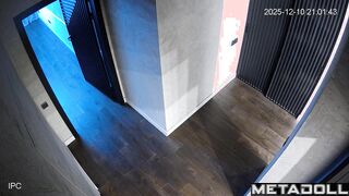 Babe is very thin and she likes it (hidden camera)
