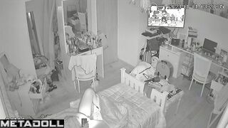 Young babe did it again and again (hidden camera)