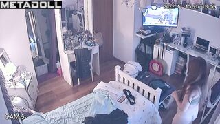 Everyone was interested in watching her change clothes