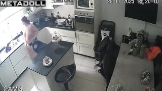 Redhead lady came to the kitchen to eat, spy camera