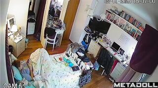 Young babe masturbates every time she has free time