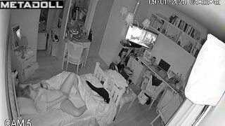 Sensual masturbation in the middle of the night (hot solo)
