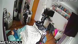Redhead chubby masturbating on her homemade video