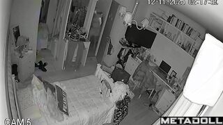 Boyfriend installed a hidden camera in her bedroom