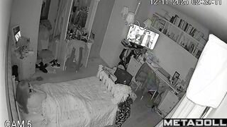 Boyfriend installed a hidden camera in her bedroom