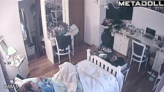 All she cares about now is cumming hot - solo video