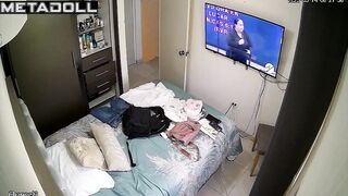 TV only works for background noise, solo bedroom video