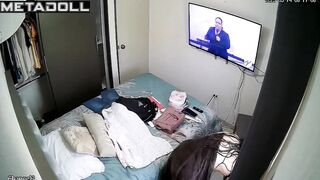 TV only works for background noise, solo bedroom video