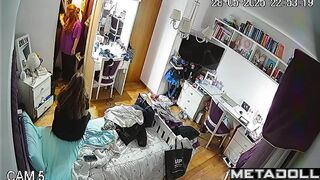 Girls chatting and discussing sexy boys, bedroom video