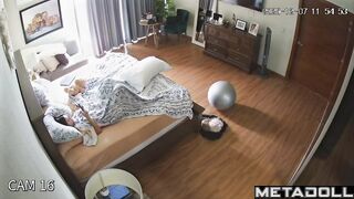 Brunette likes to rub her pussy against a soft pillow
