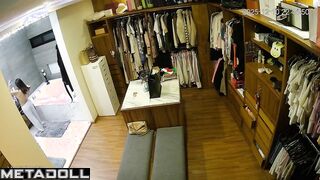 Pregnant woman is under observation in the dressing room
