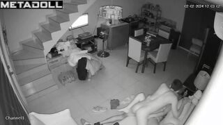 Husband kissed every inch of her horny body before fuck