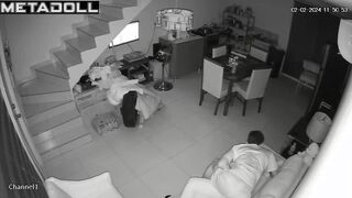 Husband kissed every inch of her horny body before fuck