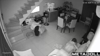 Husband kissed every inch of her horny body before fuck
