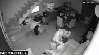 Husband kissed every inch of her horny body before fuck
