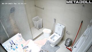 What this babe does in the shower interests perverts