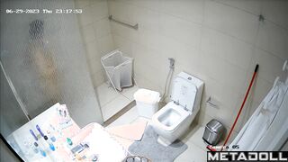 What this babe does in the shower interests perverts