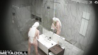 Babe likes to wash herself thoroughly and think about her lover