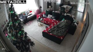 Relaxing massage before the holiday - spy living room camera